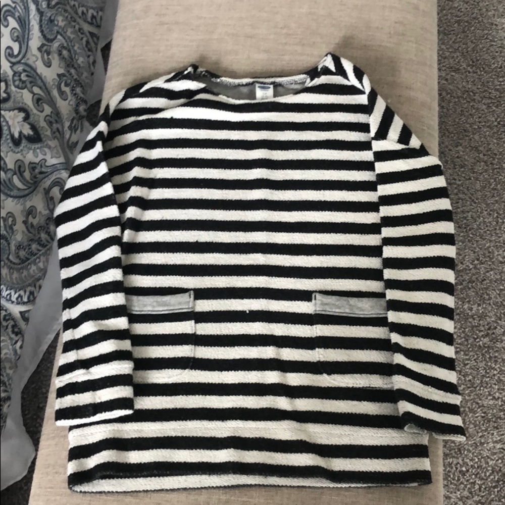 Girls sweater size 6/7